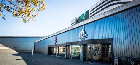 adidas Store – Olympiaring 3, Herzogenaurach